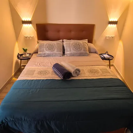 La Casita Del Arco De San Andres Trujillo