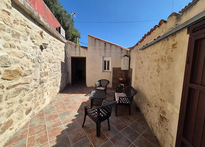 La Casita Del Arco De San Andres Трухильо