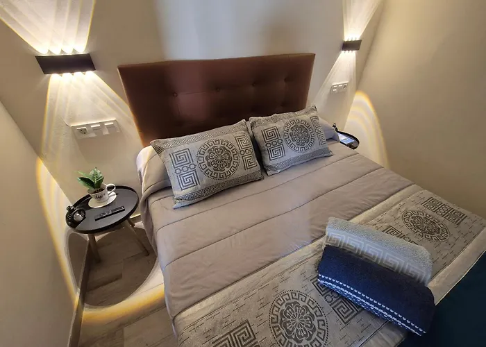 La Casita Del Arco De San Andrés